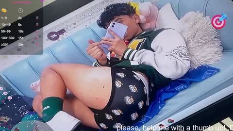 Snapshot of nico_cruz chatting on 01.09.25 nico online show from 01.09.25