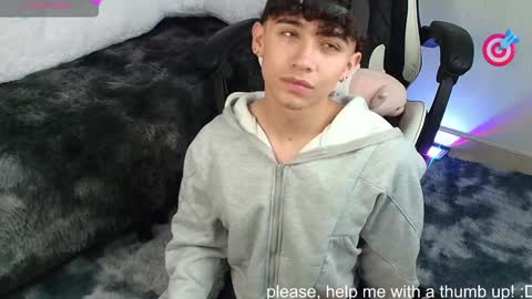 Snapshot of nico_cruz chatting on 01.24.25 nico online show from 01.24.25