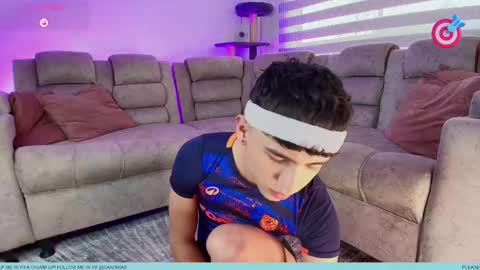 Snapshot of nico_cruz chatting on 09.16.25 nico online show from 09.16.25