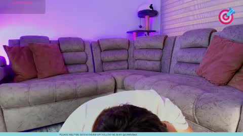 Snapshot of nico_cruz chatting on 10.26.25 nico online show from 10.26.25