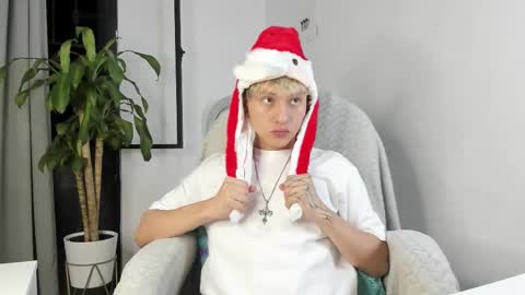 Nico  online show from 11.11.25