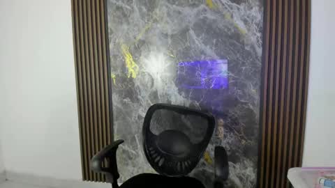 Snapshot of nicol_jone chatting on 09.22.25 Nicol sanchez online show from 09.22.25