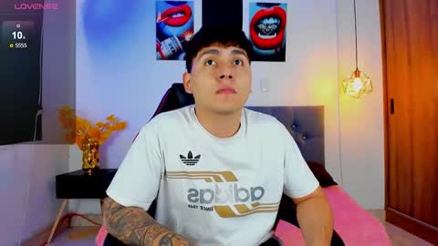 nicolas_james_sc online show from 12.02.25