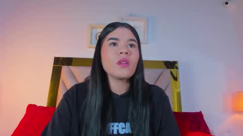 nicole_grace0 online show from 10.06.25