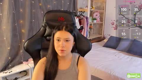 Snapshot of nicole_parshikova chatting on 09.11.25 My name is Nicole. I m completely new here online show from 09.11.25