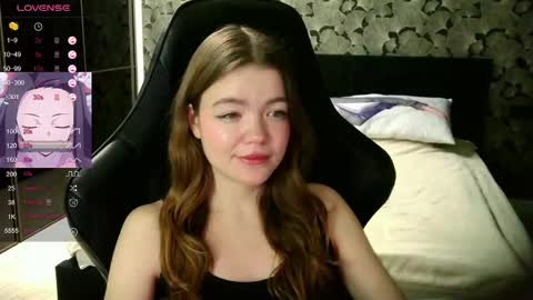 NicoleMeew online show from 02.16.25
