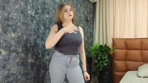 Azalea online show from 12.05.25