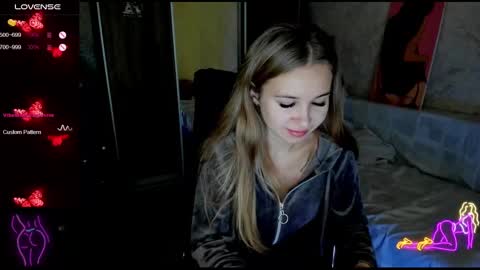 Snapshot of nigo_nika chatting on 01.12.25 nigo_nika online show from 01.12.25