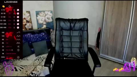 Snapshot of nigo_nika chatting on 10.11.25 nigo_nika online show from 10.11.25
