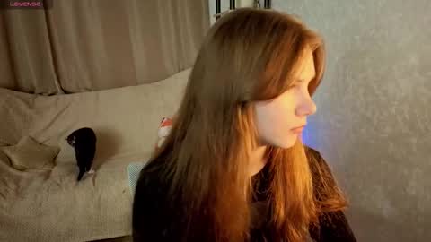 Snapshot of nika_omg chatting on 09.09.25 Nika online show from 09.09.25