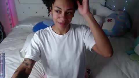 Snapshot of nikayasworld chatting on 02.07.25 nikayasworld online show from 02.07.25