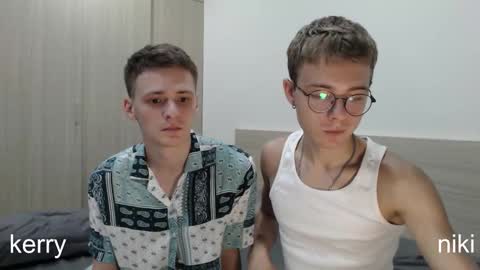 Snapshot of nikikerry_cum_ chatting on 11.11.25 nikikerry_cum_ online show from 11.11.25