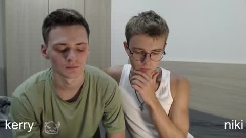 Snapshot of nikikerry_cum_ chatting on 11.16.25 nikikerry_cum_ online show from 11.16.25