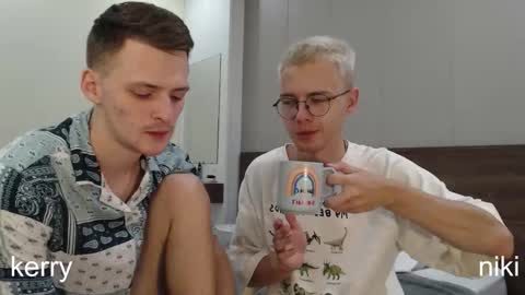 Snapshot of nikikerry_cum_ chatting on 12.05.25 nikikerry_cum_ online show from 12.05.25