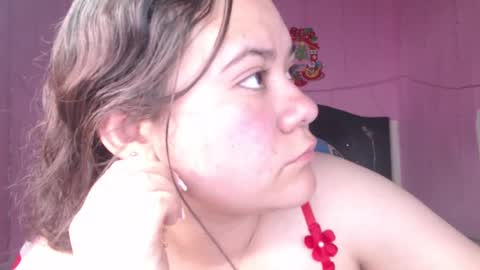 Snapshot of nikkirous_ chatting on 02.08.25 Nikkirous online show from 02.08.25