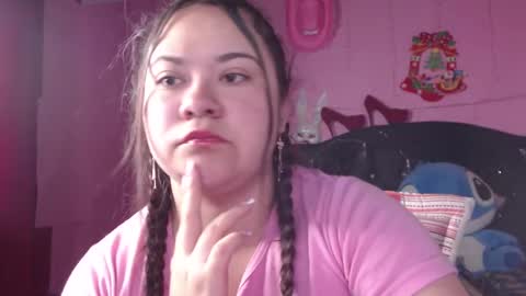 Snapshot of nikkirous_ chatting on 02.10.25 Nikkirous online show from 02.10.25