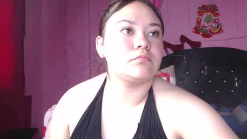 Snapshot of nikkirous_ chatting on 02.24.25 Nikkirous online show from 02.24.25