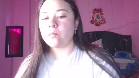 Snapshot of nikkirous_ chatting on 10.17.25 Nikkirous online show from 10.17.25