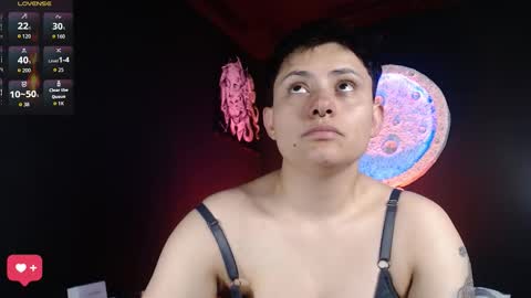Snapshot of nikky_tomboy444 chatting on 10.05.25 Nikky online show from 10.05.25