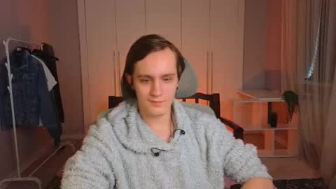 Snapshot of nikompell chatting on 03.05.25 niko online show from 03.05.25