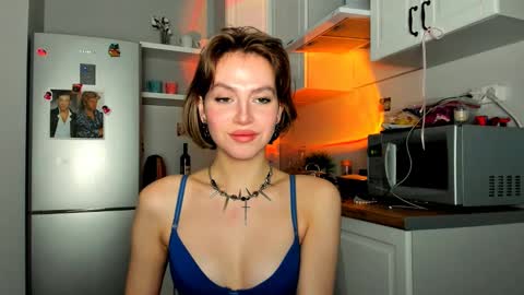 Snapshot of niky_jess chatting on 03.02.25 Veronica online show from 03.02.25