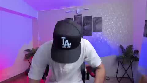 Nils online show from 09.24.25