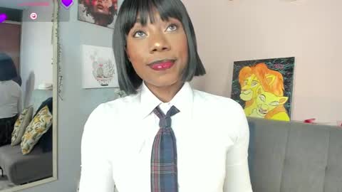 Snapshot of nini_martinii chatting on 03.09.25 NINI  online show from 03.09.25