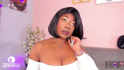 Snapshot of nini_martinii chatting on 09.18.25 NINI  online show from 09.18.25
