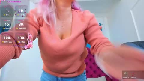 nina dee online show from 10.20.25