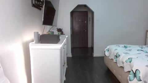 Ninna Katthe online show from 11.18.25