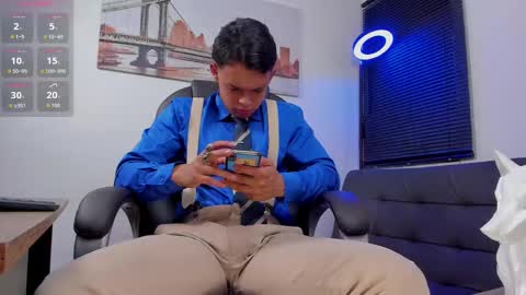 nino_bonnucci online show from 09.09.25