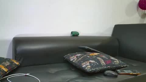 Snapshot of nixon347932 chatting on 02.13.25 Nicolas Muscle online show from 02.13.25