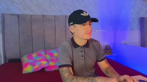 Snapshot of noah_coleman__ chatting on 01.09.25 NOAH online show from 01.09.25