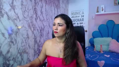 noelia_milfs online show from 10.11.25