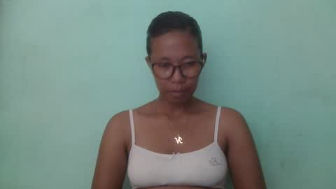 Snapshot of noellah chatting on 03.04.25 noellah online show from 03.04.25