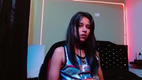 Noha Thomson online show from 09.25.25