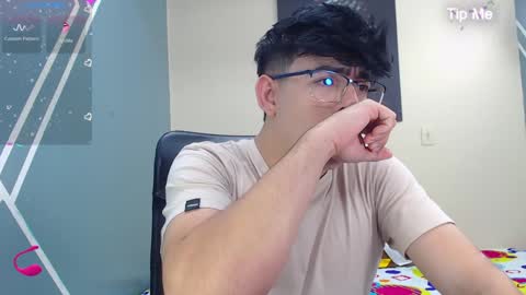 Snapshot of nolan_twink chatting on 12.03.24 Nolan online show from 12.03.24