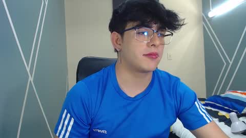 Snapshot of nolan_twink chatting on 01.17.25 Nolan online show from 01.17.25