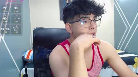 Snapshot of nolan_twink chatting on 02.11.25 Nolan online show from 02.11.25