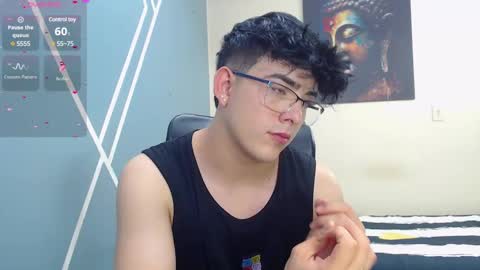 Snapshot of nolan_twink chatting on 02.13.25 Nolan online show from 02.13.25