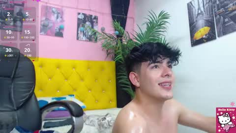 Snapshot of nolan_twink chatting on 02.14.25 Nolan online show from 02.14.25