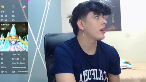 Snapshot of nolan_twink chatting on 03.09.25 Nolan online show from 03.09.25