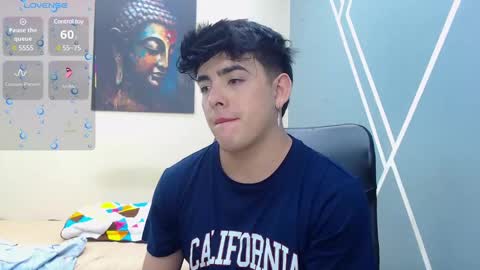 Snapshot of nolan_twink chatting on 03.09.25 Nolan online show from 03.09.25