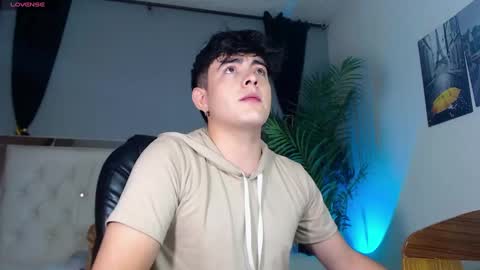 Snapshot of nolan_twink chatting on 09.19.25 Nolan online show from 09.19.25