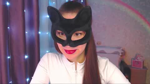Snapshot of nonude_eva chatting on 10.17.25 Send message when u here online show from 10.17.25