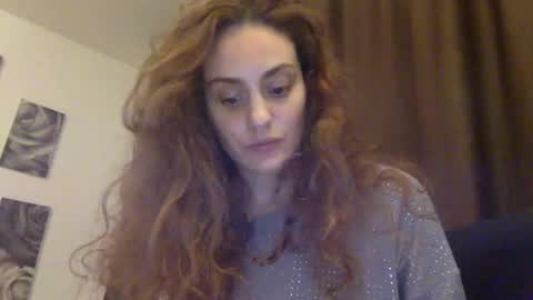 Snapshot of norablues chatting on 12.01.24 norablues online show from 12.01.24