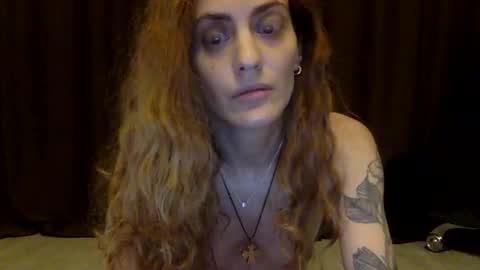 Snapshot of norablues chatting on 09.20.25 norablues online show from 09.20.25