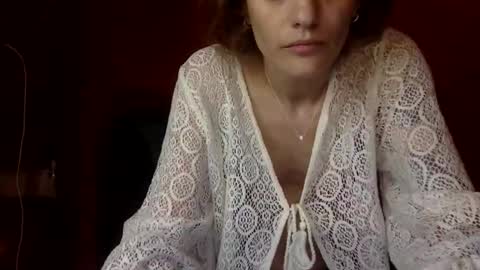 Snapshot of norablues chatting on 09.22.25 norablues online show from 09.22.25