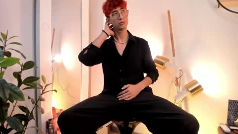 Snapshot of novawheeler chatting on 03.10.25 Nova online show from 03.10.25