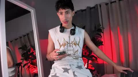 Snapshot of novawheeler chatting on 10.13.25 Nova online show from 10.13.25